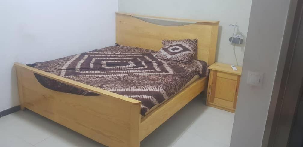 Saly - Villa Kage 6 Chambres -Clim-Wifi-Eau Chaude-Billard-Babyfoot-Ping Pong-Canal - Electricite Non Comprise Exteriér fotografie